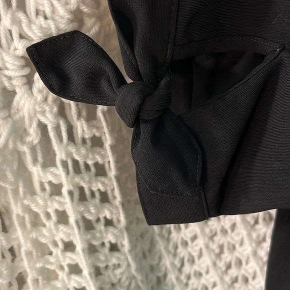 Loft lined black blazer, pretty tie at wrist detail. - Picture 4 of 5